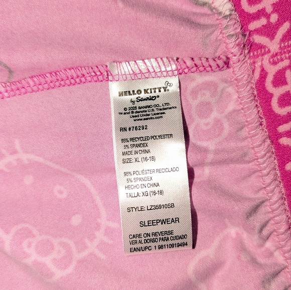 Hello Kitty Boxer Shorts - Picture 2 of 2